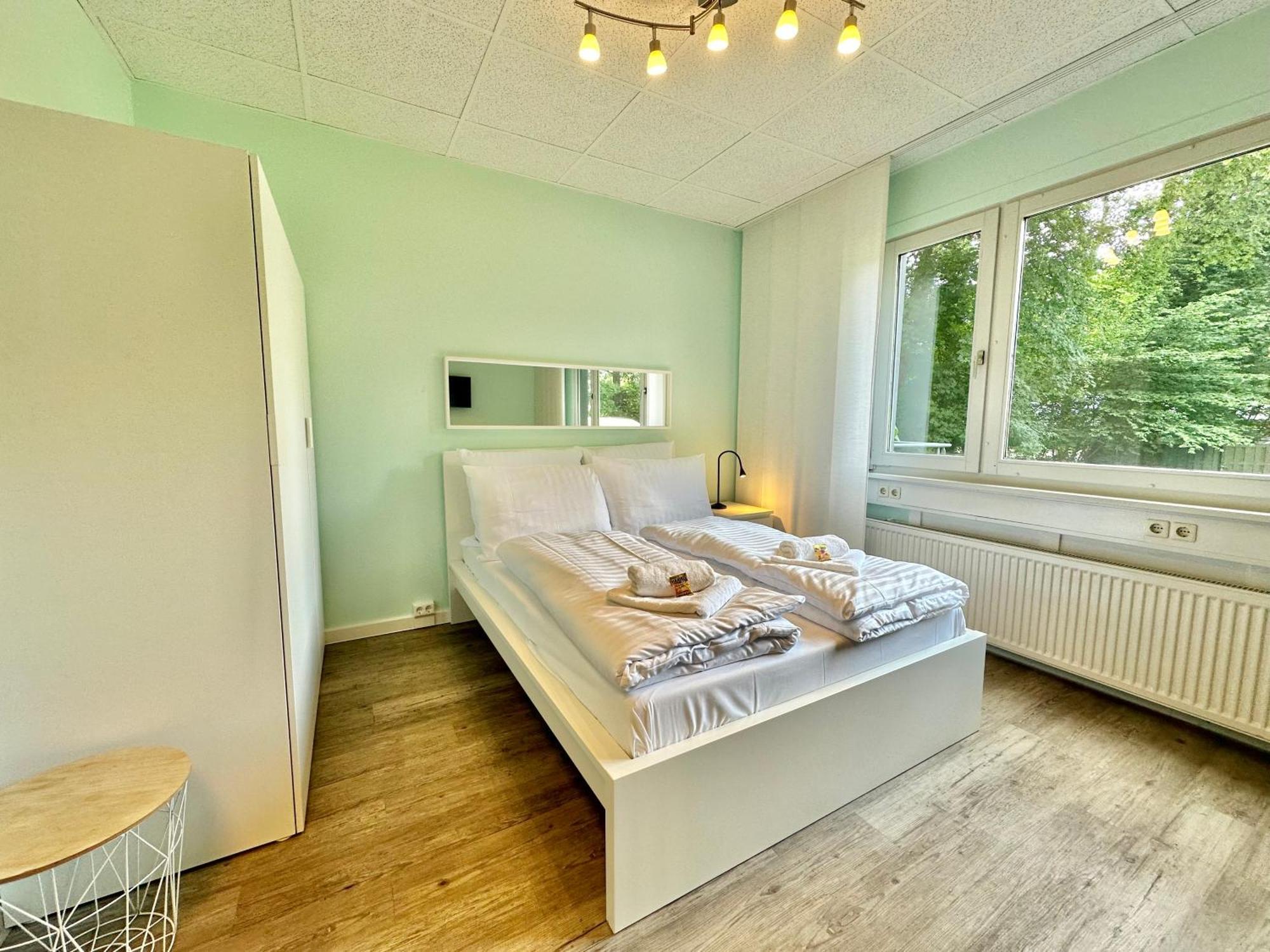 Guesthouse Guetersloh Apartment *